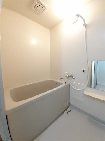 マツモトＧマンションＢの浴室|日々の暮らしに欠かせないお風呂です