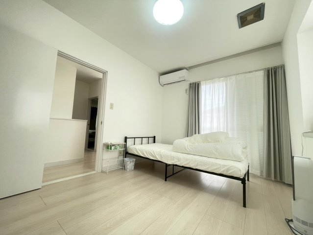 大網白里市北今泉の洋室