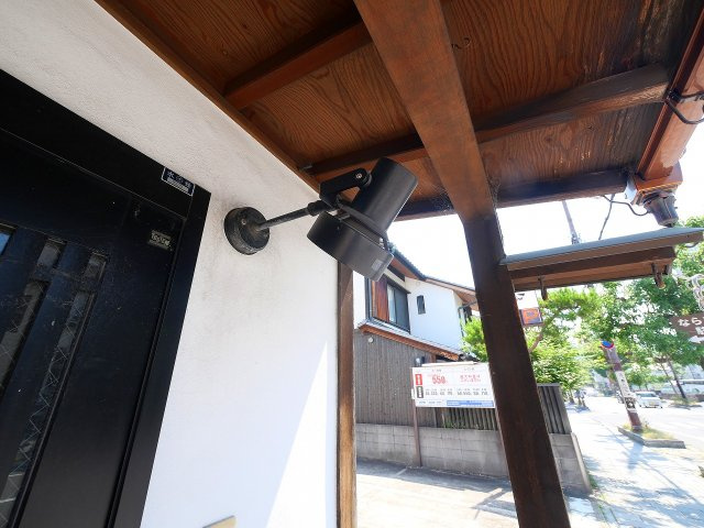 奈良市中院町店舗