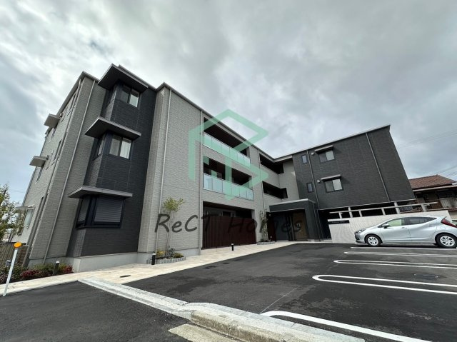 フォンテーヌSフラット