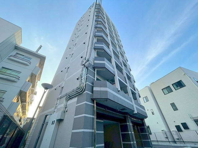 フォーリアライズ淡路ライツの外観