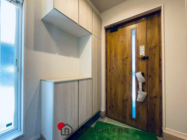 【玄関】 | 久喜市本町5丁目　スマート・ワン・シティ　新築戸建　全2棟　3号棟