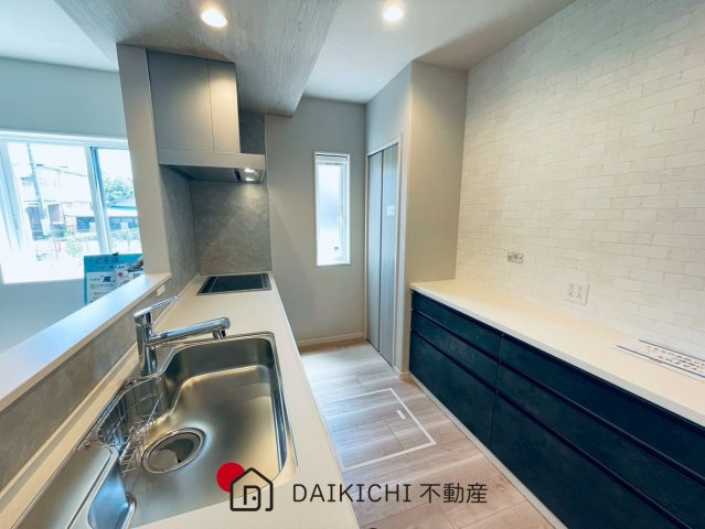 【キッチン】 | 久喜市本町5丁目　スマート・ワン・シティ　新築戸建　全2棟　3号棟