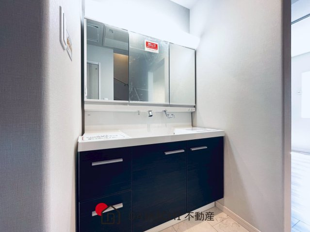 【独立洗面台】 | 久喜市本町5丁目　スマート・ワン・シティ　新築戸建　全2棟　3号棟