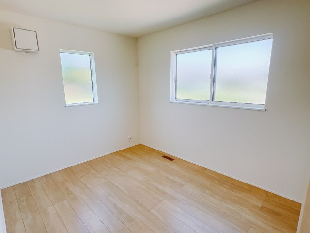【新築戸建】玉村町板井24-1期の洋室|子供部屋のメリットは「自立心を養うことができる」「自分で整理整頓できるようになる」そして、お子様が成長した際には「プライバシーを確保できる」といい事だらけ♪