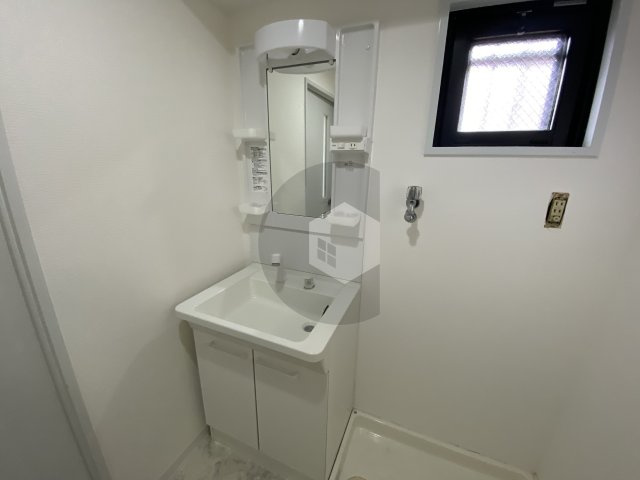 フェルザ長田の独立洗面台
