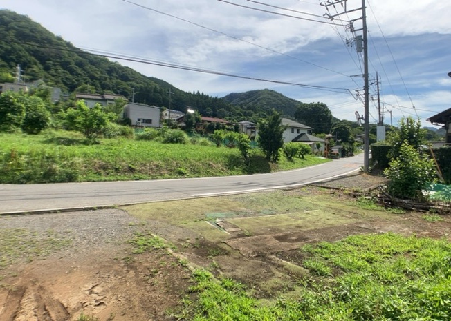 【外観】 | 土地探しをしていると都市計画区域という言葉を目にすると思います。法律によって、都道府県知事や国土交通大臣が指定するエリアのことを指しており、都市計画区域は市街化区域と市街化調整区域に分けられています。