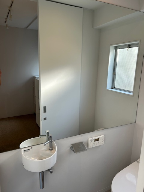 ピロティ南青山のトイレ