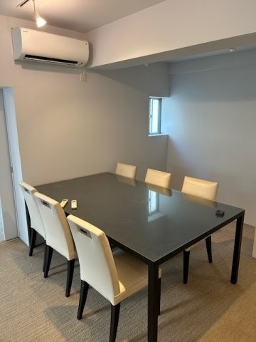 ピロティ南青山の内装