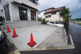 【駐車場】 | 並列2台駐車可能