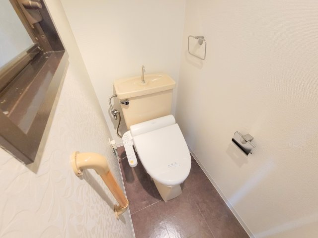 プレジール学園前のトイレ