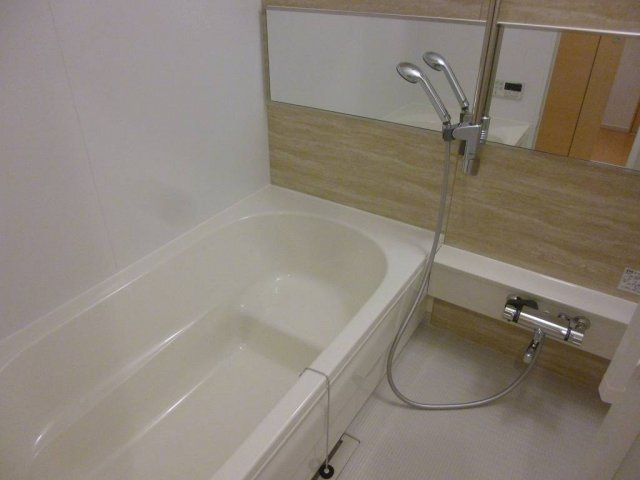 メープル　ヴィラの浴室