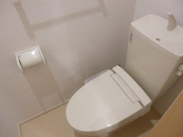 メープル　ヴィラのトイレ