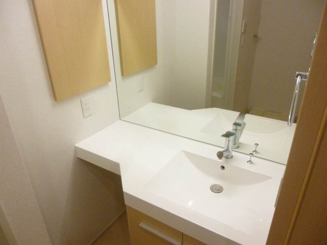 メープル　ヴィラの洗面所