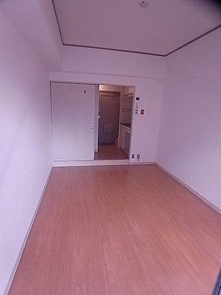 山手ダイヤハイツの居間・リビング