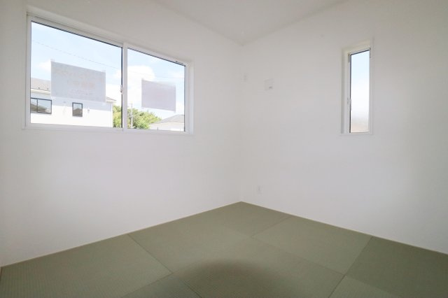 本宮市青田字中森　　　10号棟　　　五百川小学校、本宮第２中学区の和室