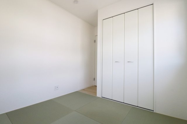 本宮市青田字中森　　　10号棟　　　五百川小学校、本宮第２中学区の和室