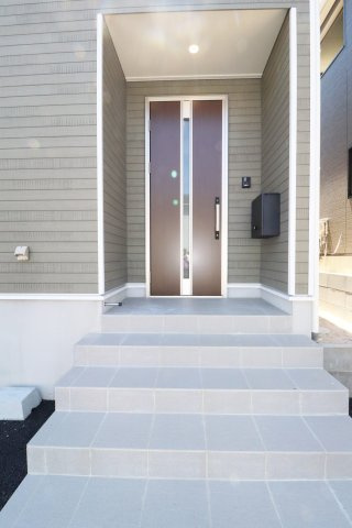 本宮市青田字中森　　　10号棟　　　五百川小学校、本宮第２中学区の玄関