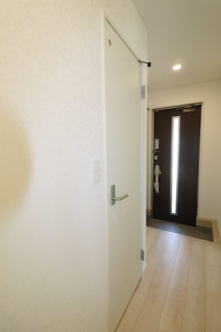 本宮市青田字中森　　　10号棟　　　五百川小学校、本宮第２中学区の玄関