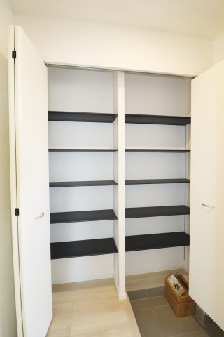 本宮市青田字中森　　　10号棟　　　五百川小学校、本宮第２中学区の収納|シューズクローゼット♪　