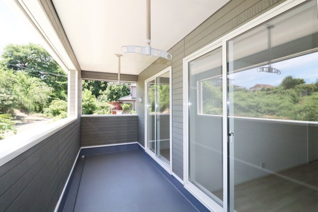 本宮市青田字中森　　　10号棟　　　五百川小学校、本宮第２中学区のバルコニー