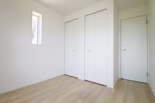 本宮市青田字中森　　　10号棟　　　五百川小学校、本宮第２中学区の洋室