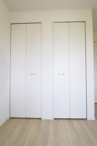 本宮市青田字中森　　　10号棟　　　五百川小学校、本宮第２中学区の収納