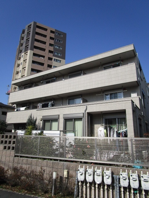 サニーコートの外観|耐震耐火構造の旭化成ヘーベルメゾン