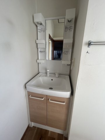 impressshirakawaの洗面所