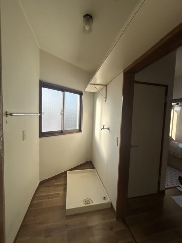 impressshirakawaのその他|洗濯機置き場