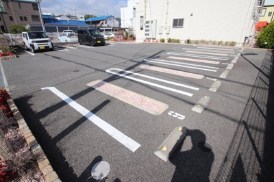 【駐車場】 | グレイスヴィオラ