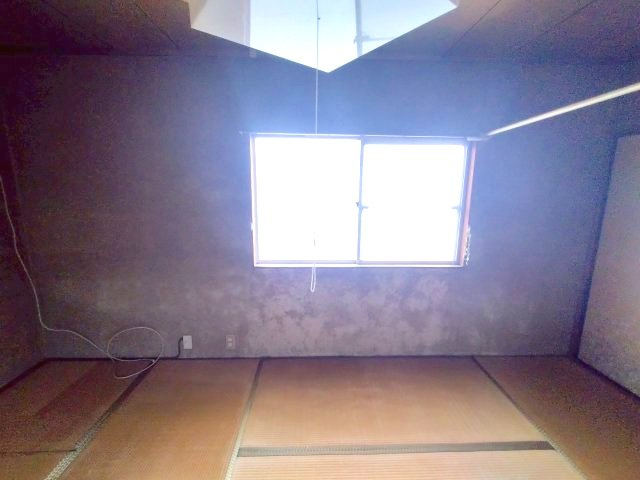 センター中山の内装