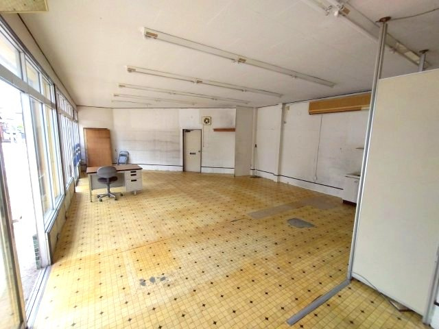 センター中山の内装