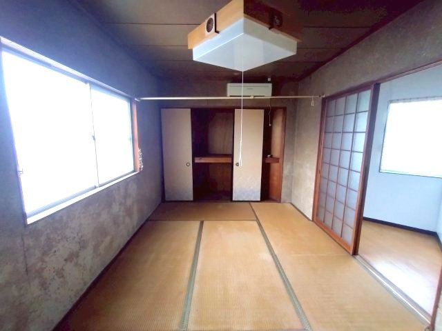 センター中山の内装