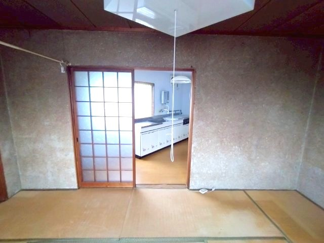 センター中山の内装