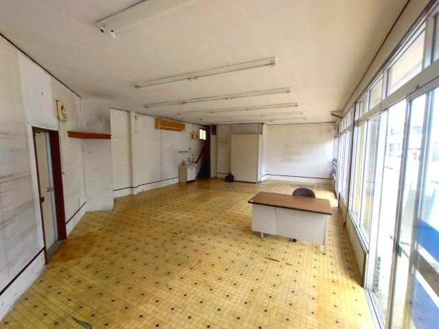 センター中山の内装