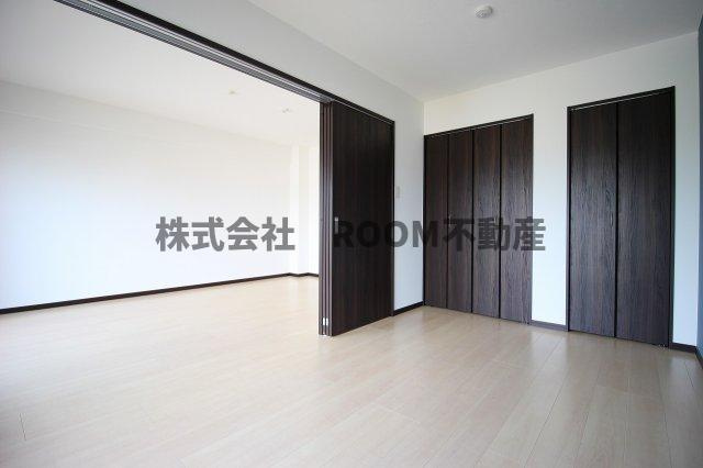 Bunao　Fortunaの寝室|広くて明るい寝室