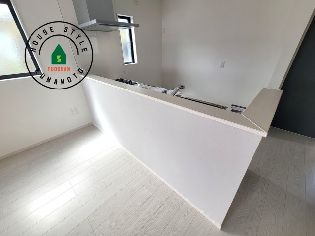 熊本市北区鶴羽田4丁目第1-4棟（1号棟）　の内観：施工例|会話が弾む場所として居心地の良いリビングです。