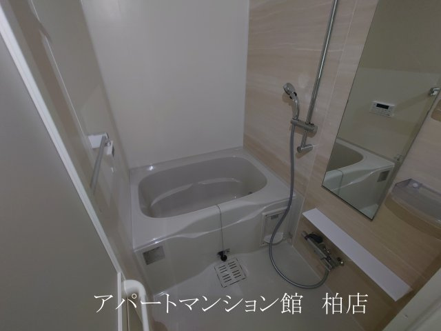 シュラインサイドの浴室