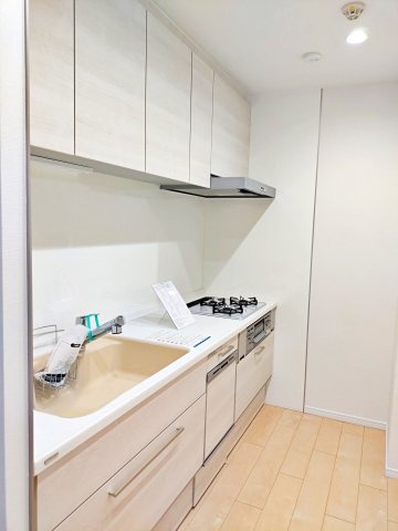 緑の街四号棟のキッチン|キッチンでお料理をお楽しみください