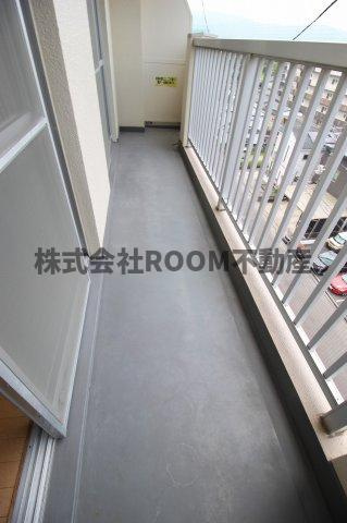 アイン都城のバルコニー|お洗濯にも便利なバルコニー付き