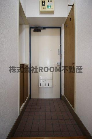 アイン都城の玄関|収納もある玄関です