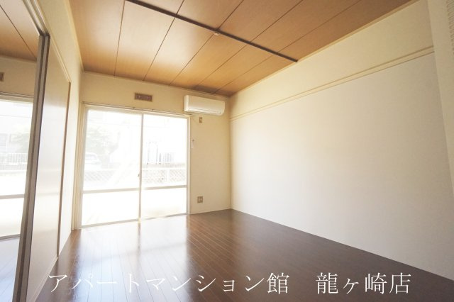 サンハイツ布川台の居間・リビング