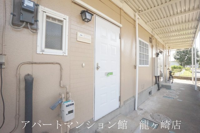 サンハイツ布川台の玄関