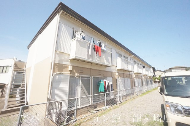 サンハイツ布川台の外観