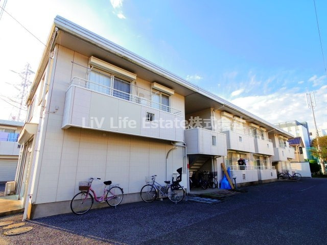小平市花小金井７丁目のアパートの外観