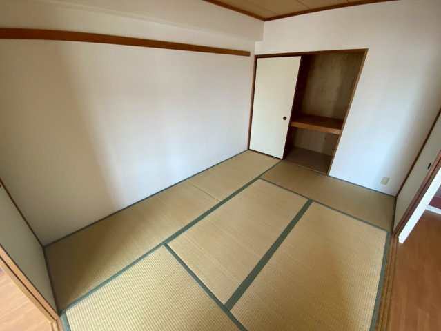 芦屋三木マンションの和室
