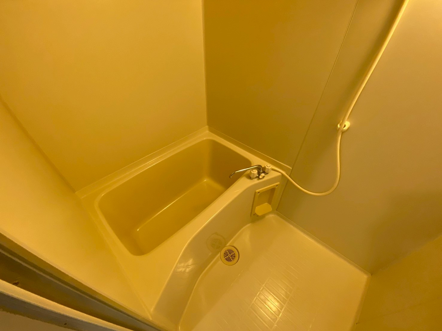 芦屋三木マンションの浴室