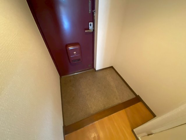 芦屋三木マンションの玄関