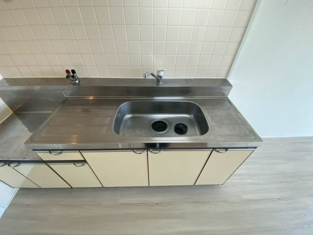 芦屋三木マンションのキッチン